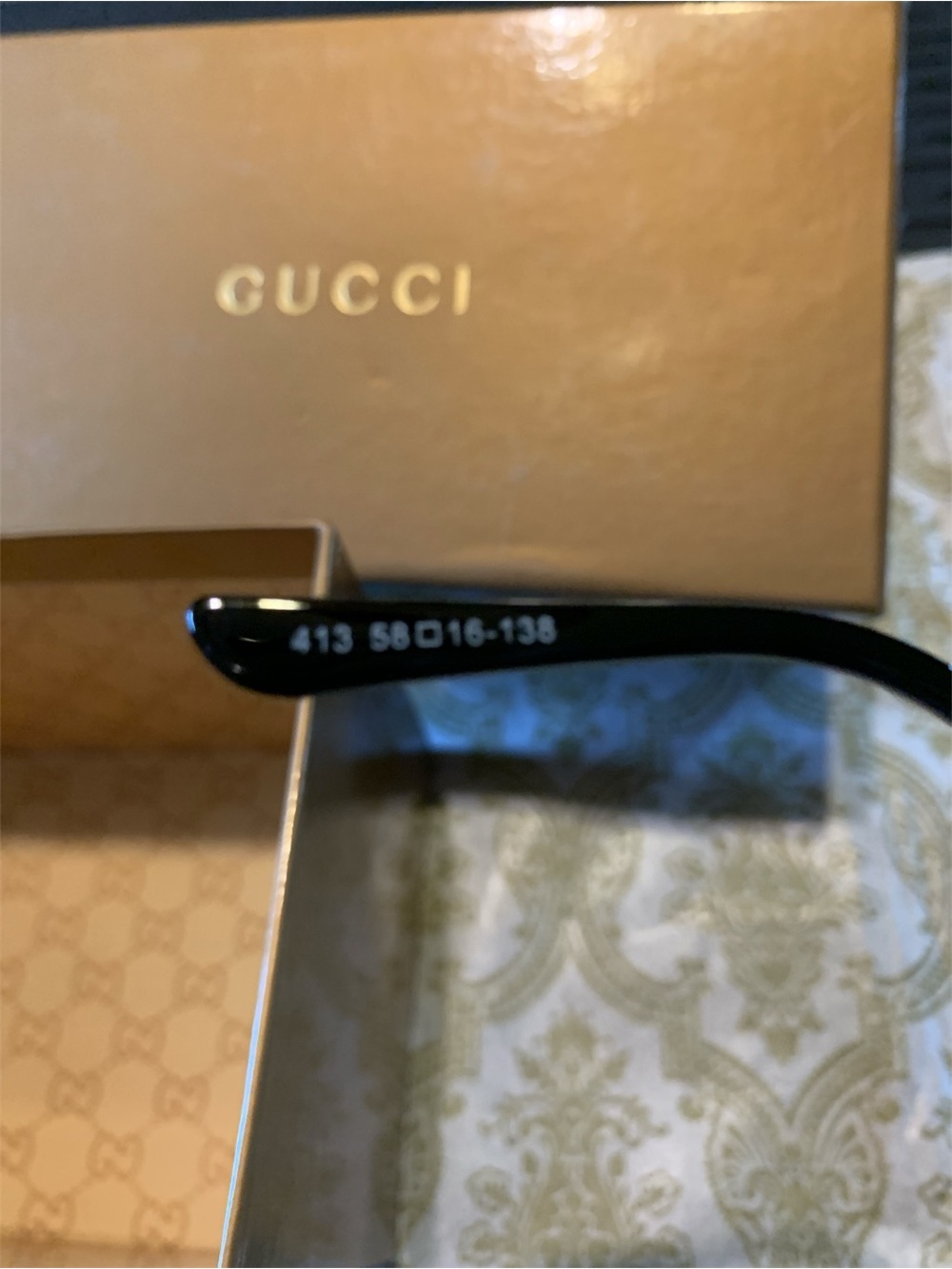 Gucci Women's Dark Purple Shield Sunglasses with Gold Bee Detail - Picture 4 of 12